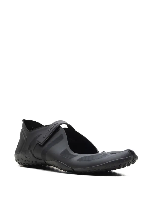 Nike SKIMS Rift Mesh Sneakers | Black | FARFETCH CA