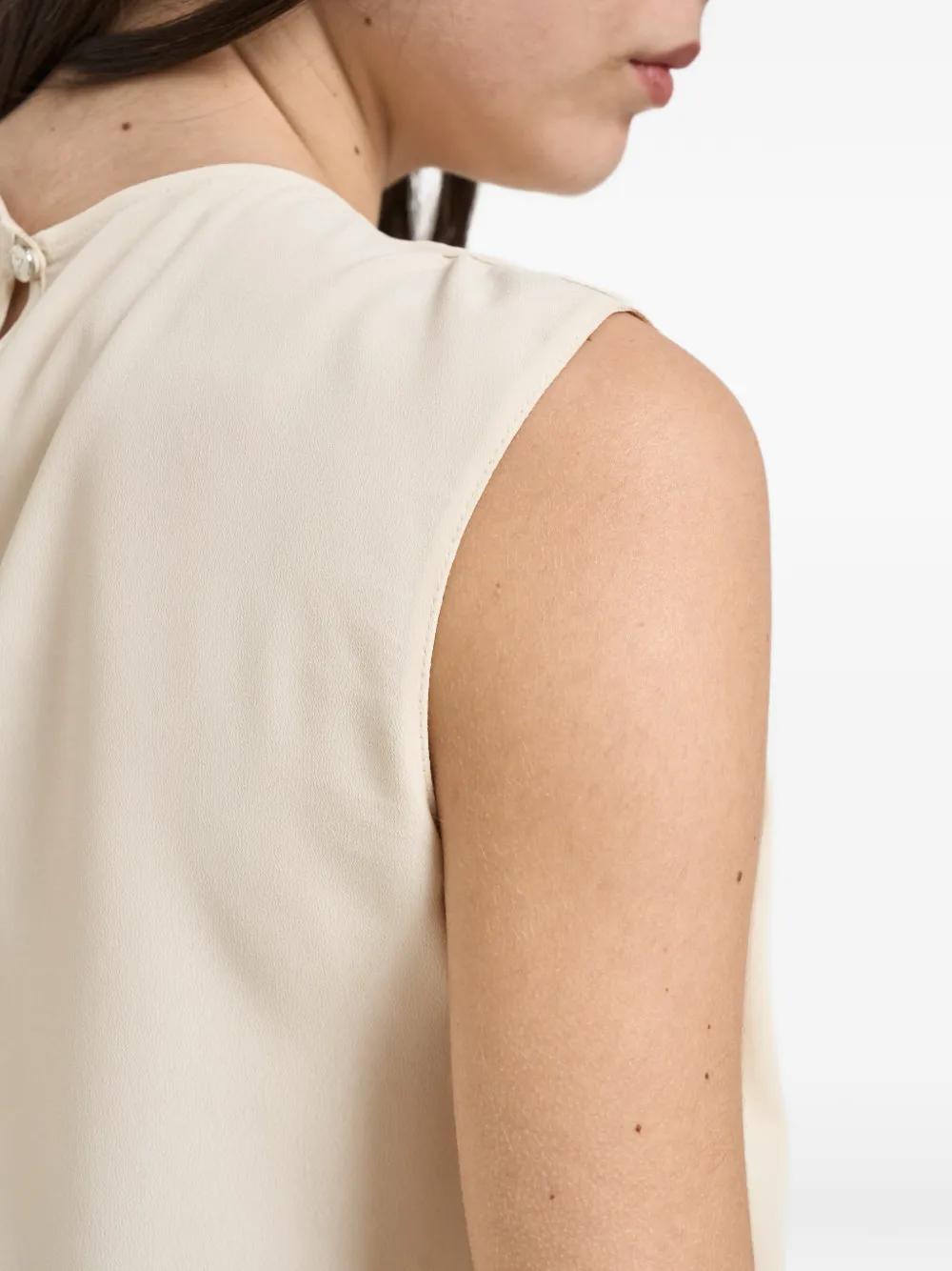 Knot Shirt