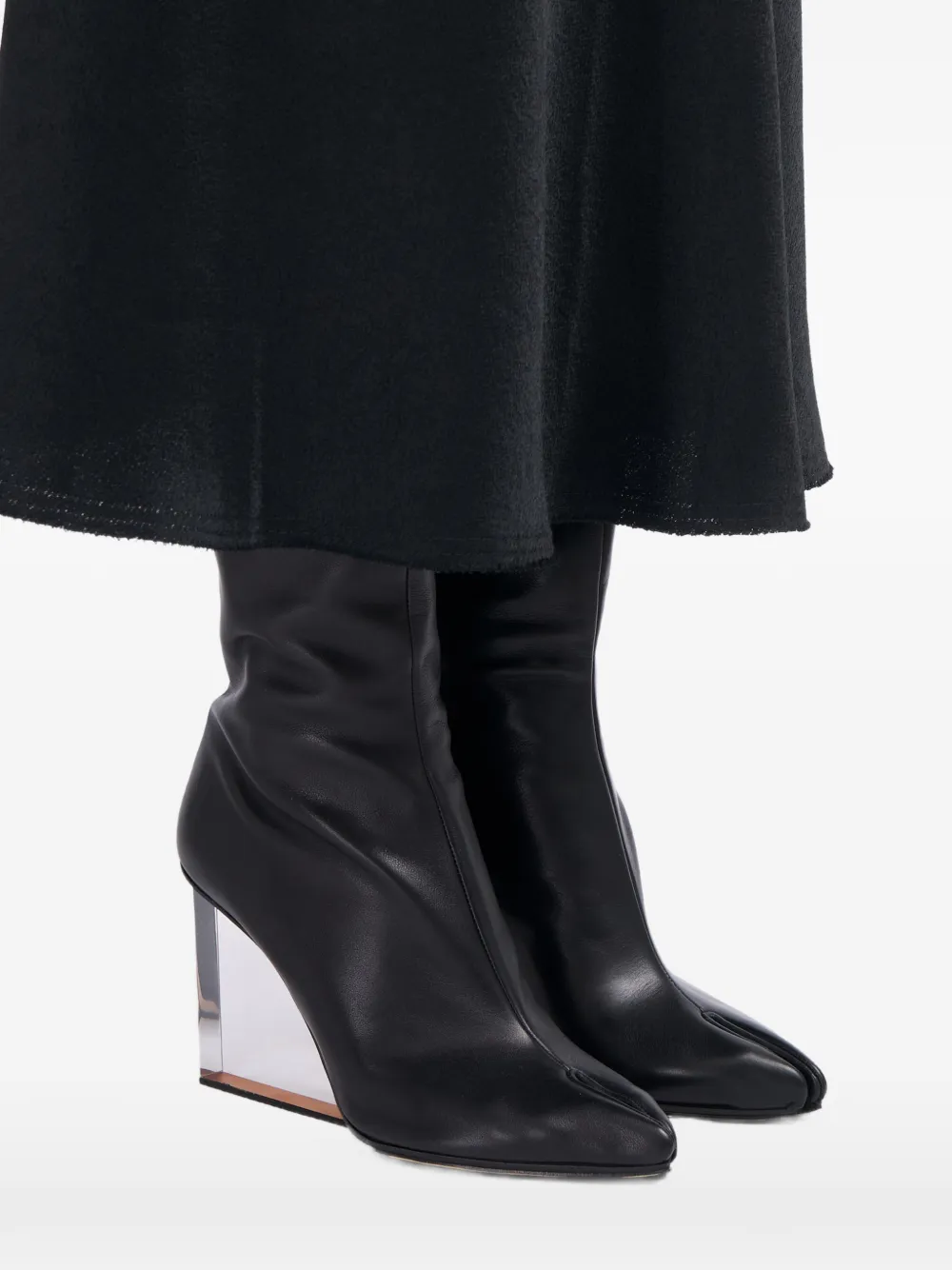 Maison Margiela Tabi Claw Plexi Knee Boots | Black | FARFETCH