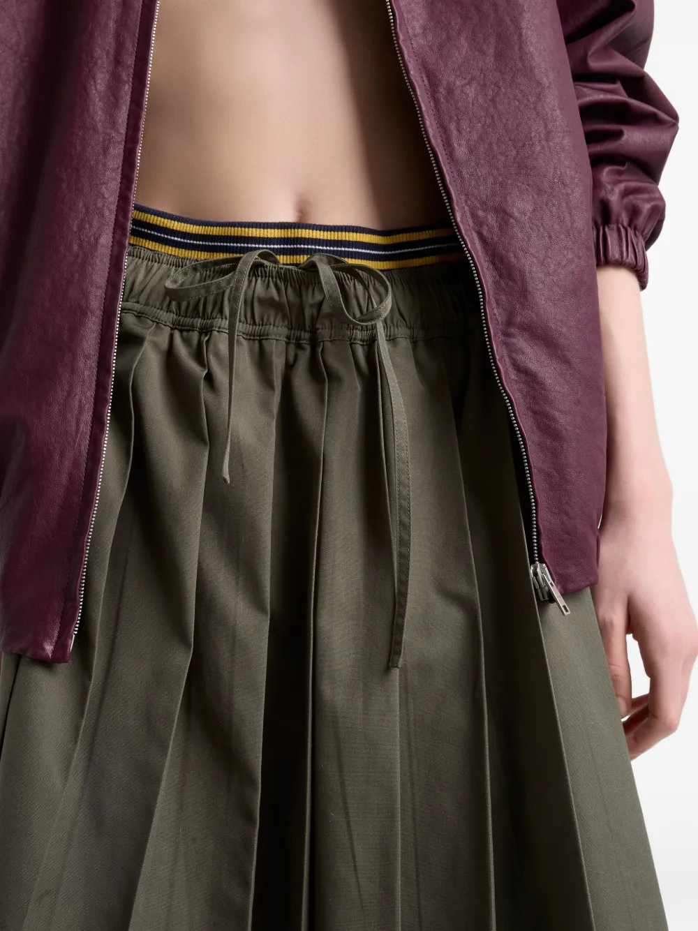 Prada Popeline midi-rok met plooien Groen