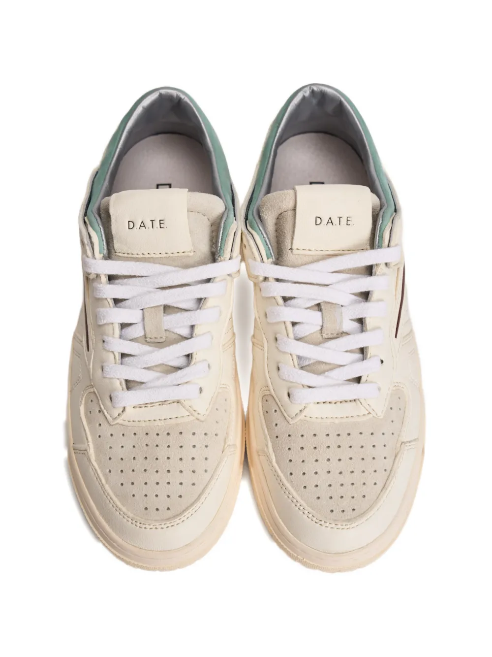 D.A.T.E. Geperforeerde leren sneakers Beige