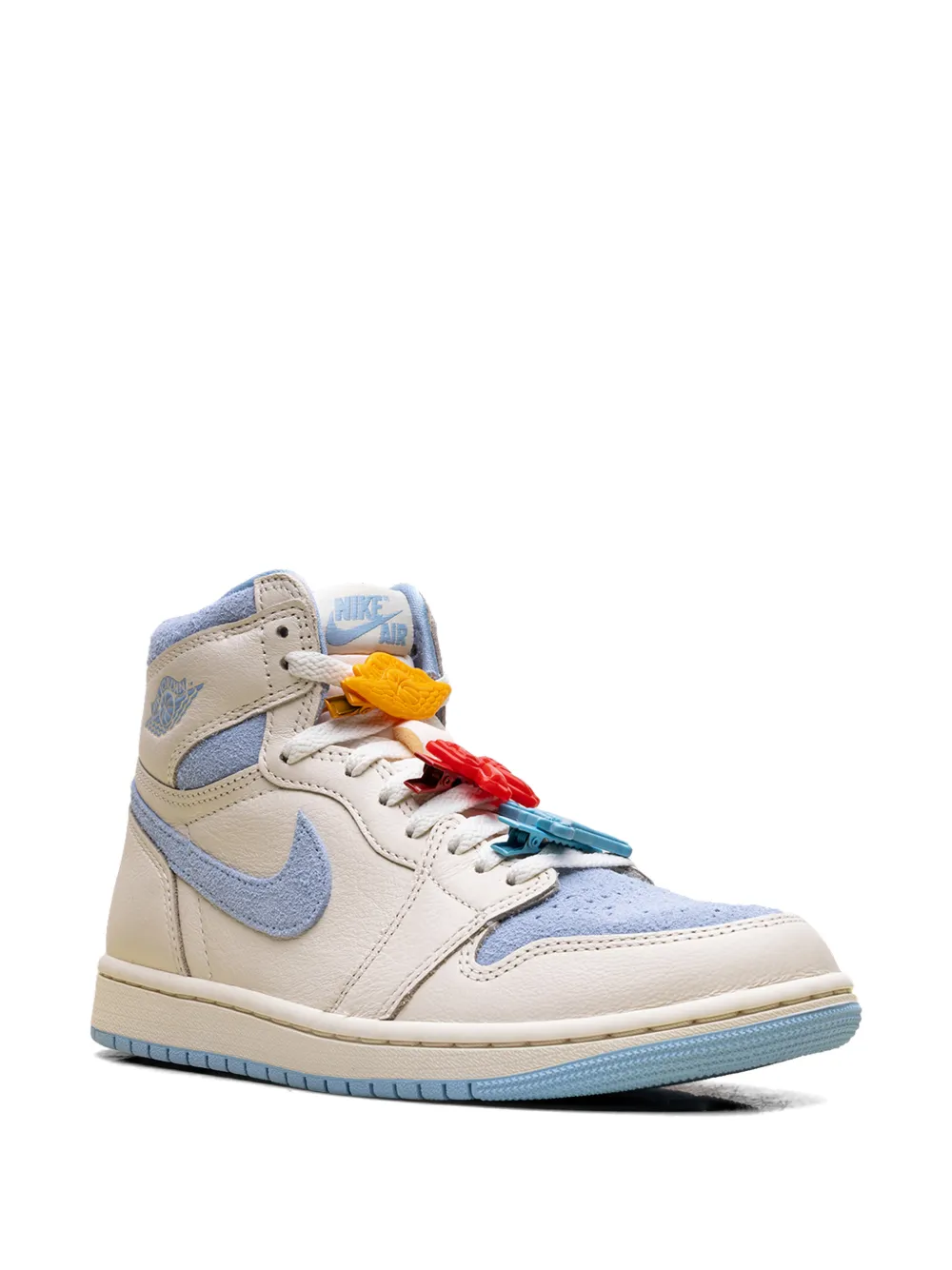 Jordan Air 1 Retro High OG sneakers met geperforeerde details Beige