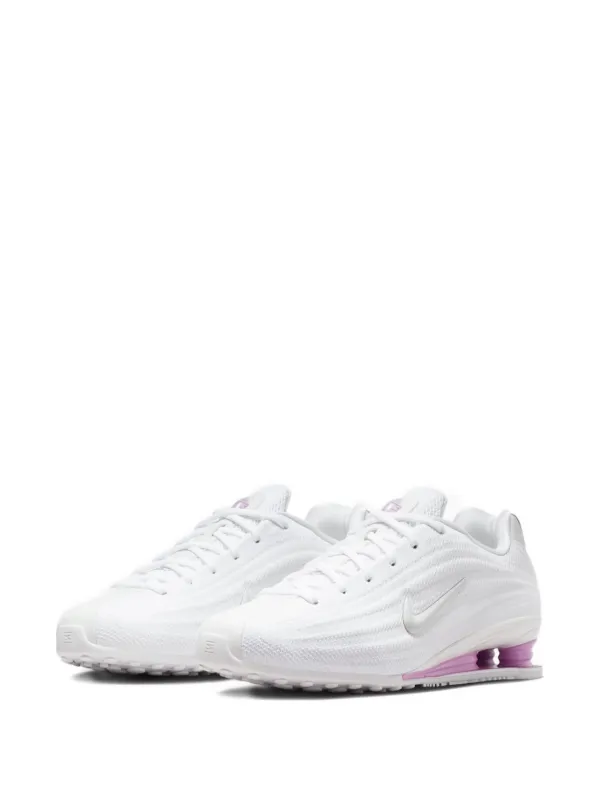 Nike Shox Z スニーカー | ホワイト | FARFETCH JP