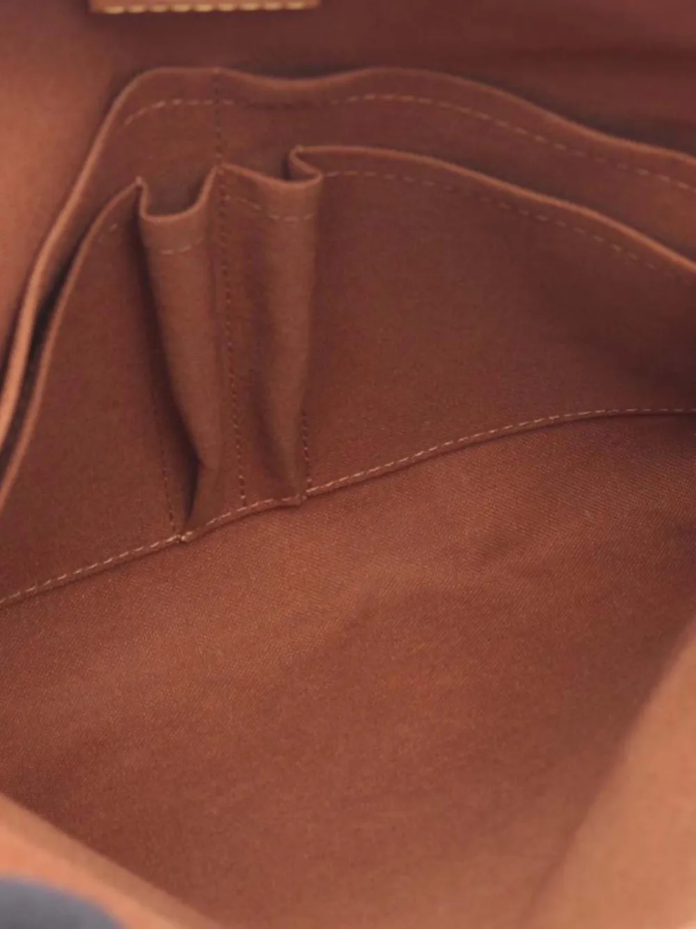 2010 Monogram Trotteur Beaubourg Crossbody Bag