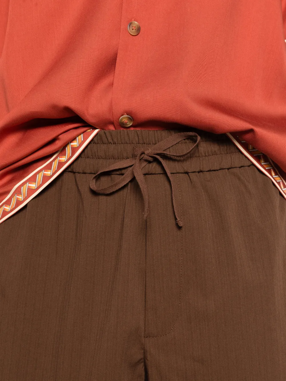 Drôle De Monsieur Jour Echelle shorts met trekkoord Bruin