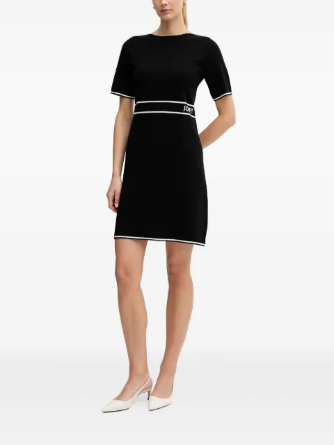 Joop! robe courte Kirla à manches courtes