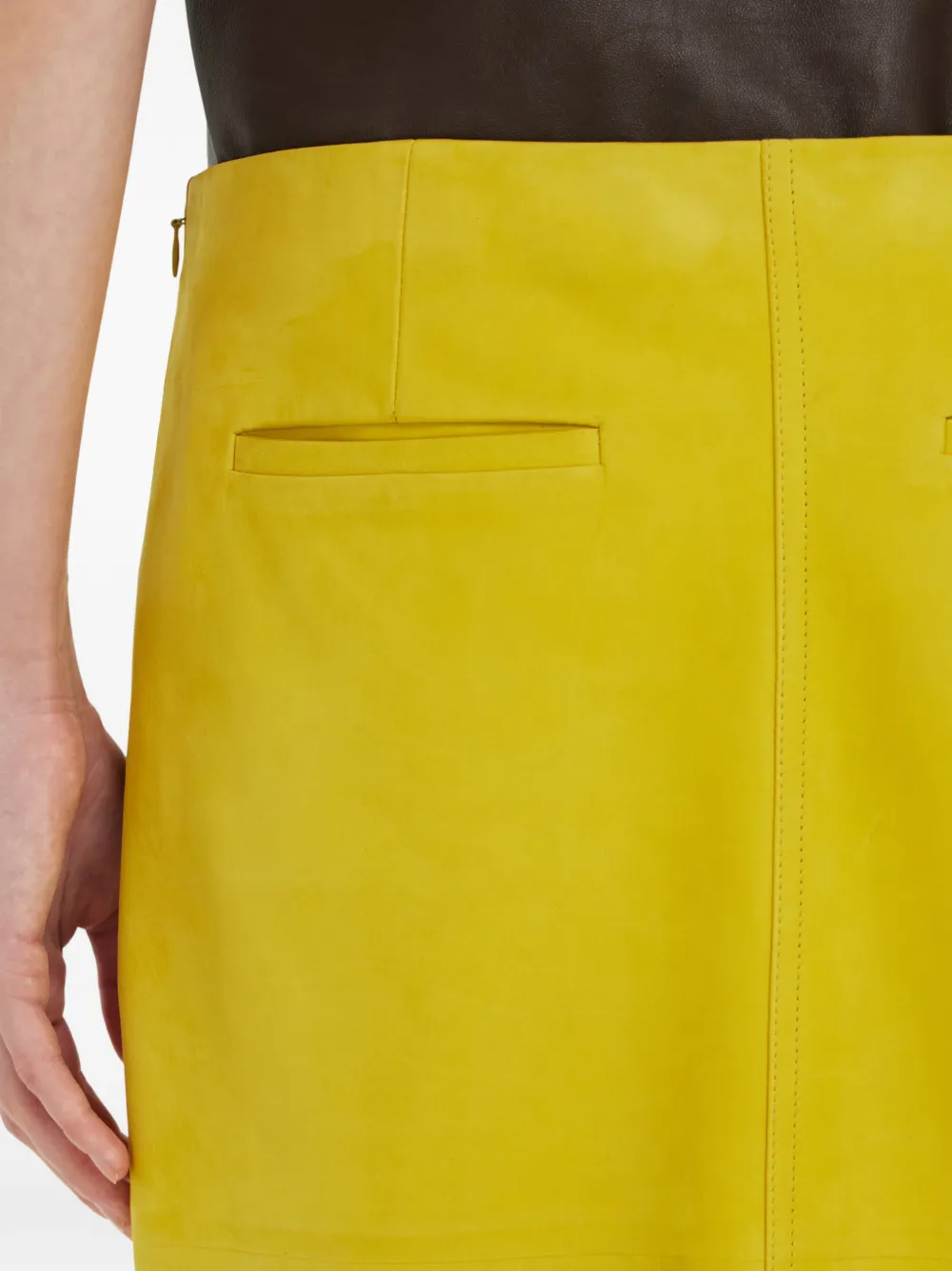 Ferragamo Nubuck kokerrok Geel