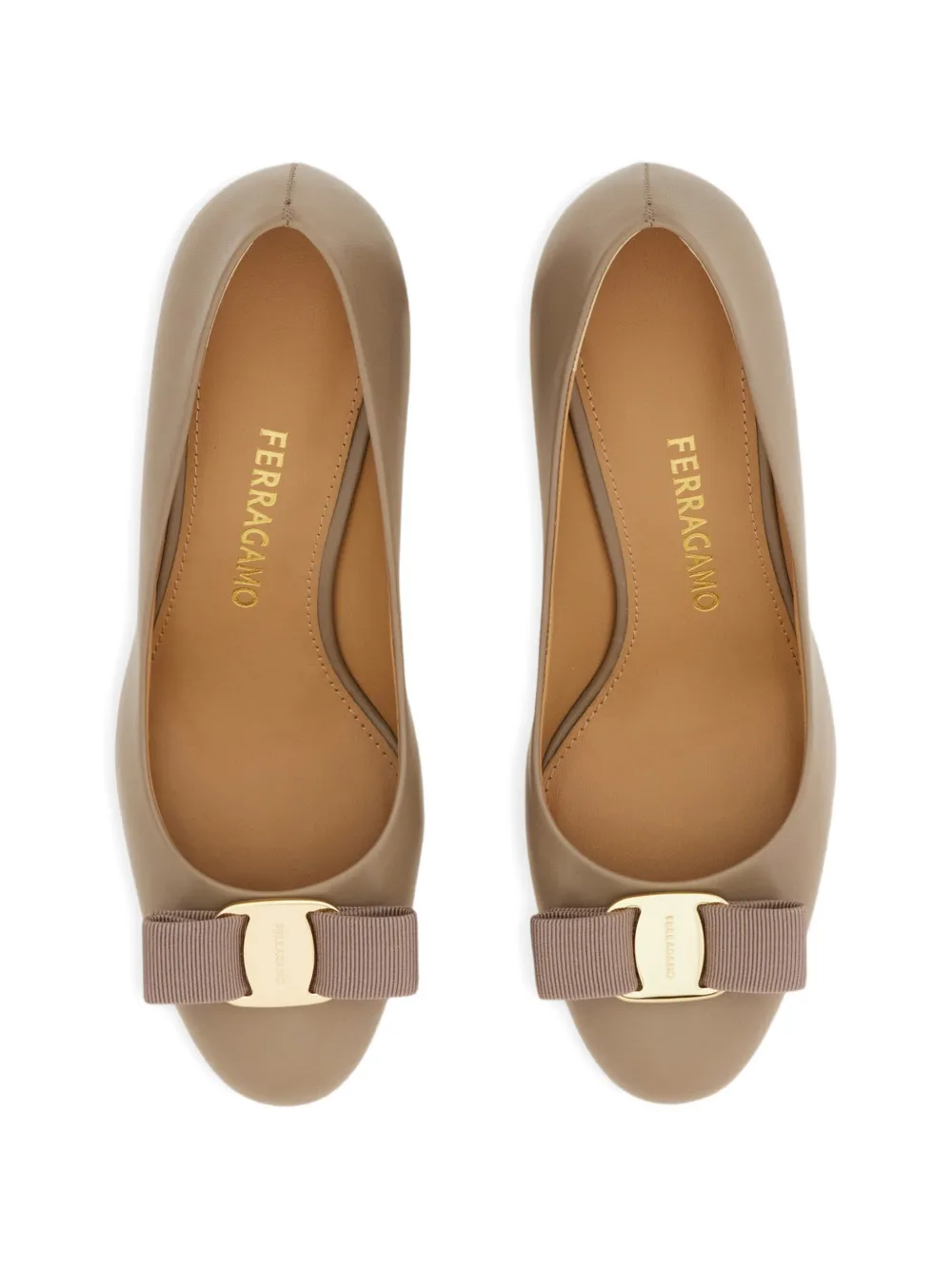 Ferragamo Vara bow pump Beige