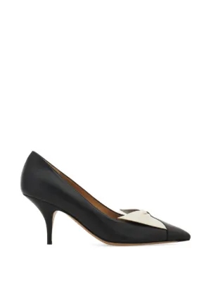 Ferragamo ガンチーニバックル パンプス | ブラック | FARFETCH JP