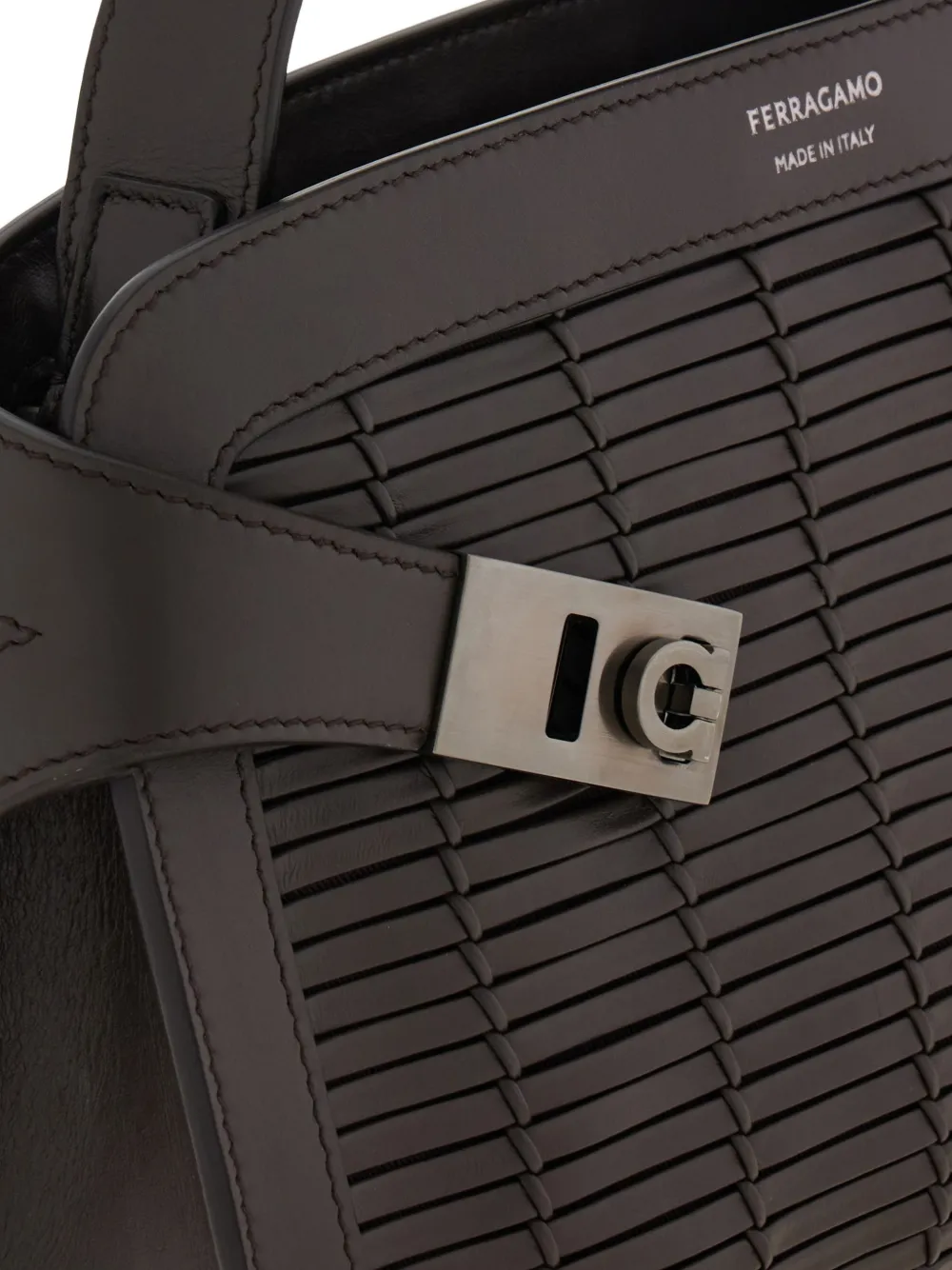 Hug crossbody bag