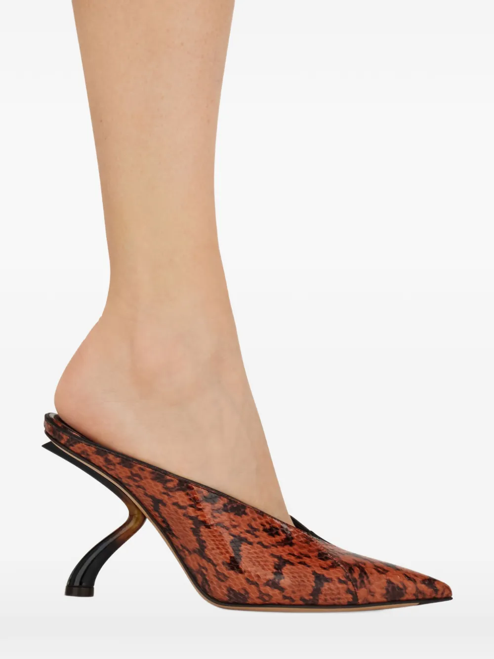 Ferragamo Muiltjes met S-vormige hak Bruin