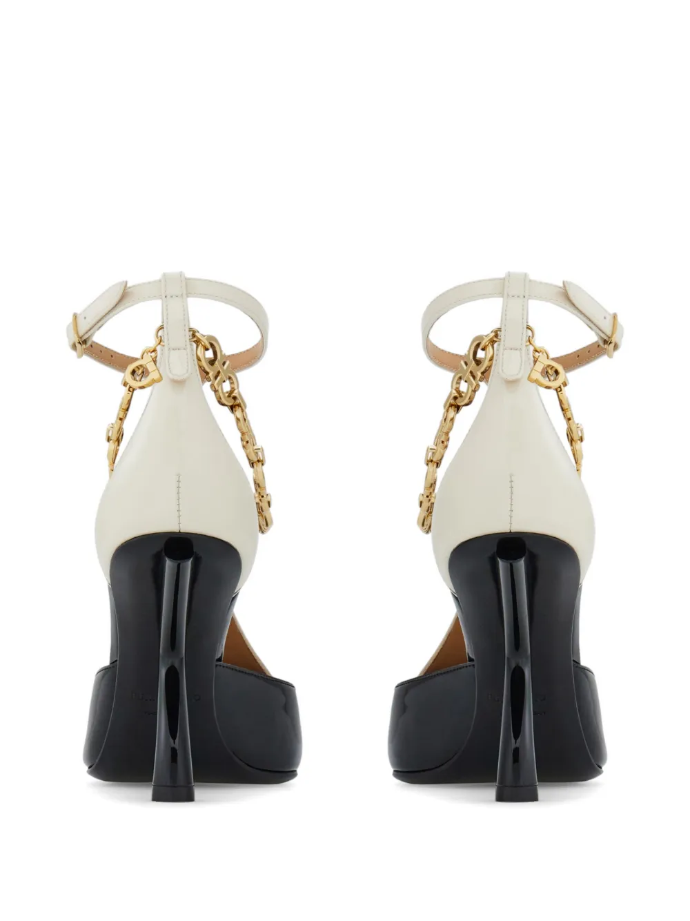 Ferragamo S-vormige hak met Gancini ketting Zwart