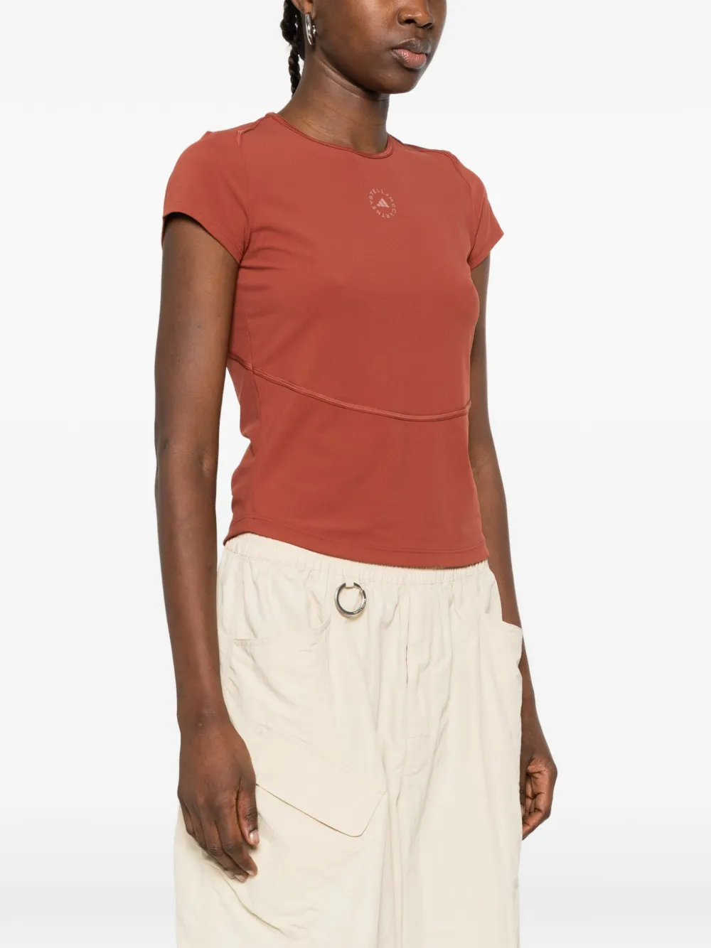 adidas by Stella McCartney T-shirt met logoprint Bruin