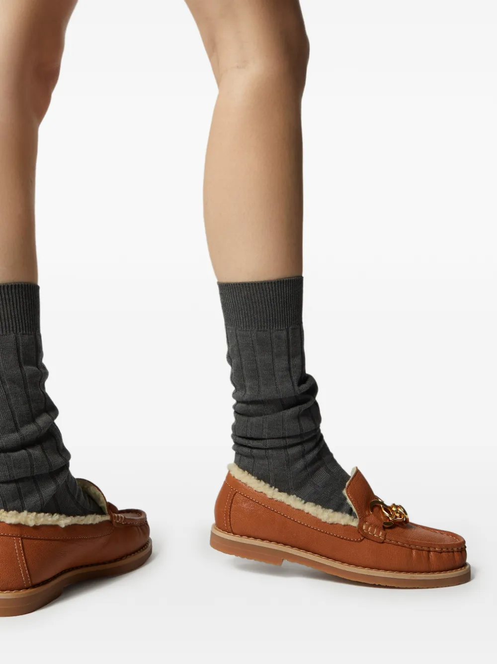 Odissì Gevoerde loafers met ketting Bruin