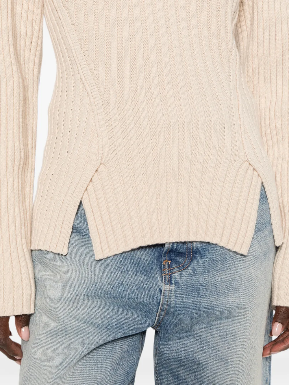 Victoria Beckham Ribbed-knit Slit-hem Sweater in Neutrals, view 5