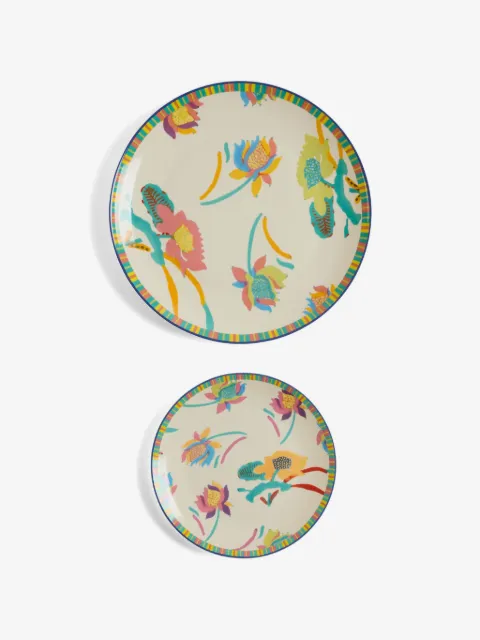 Lisa Corti floral plates (set of two)