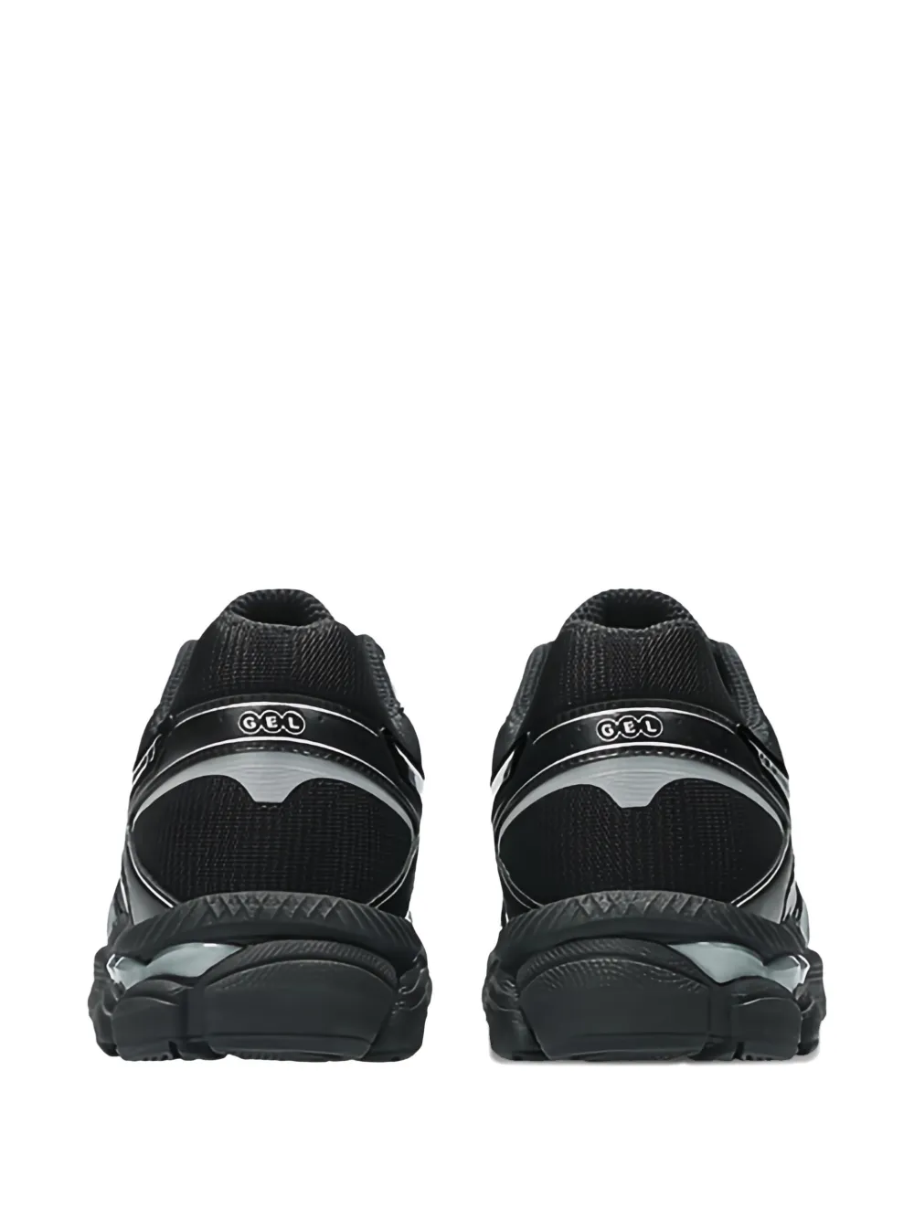 ASICS Gel-Cumulus 16 sneakers Zwart