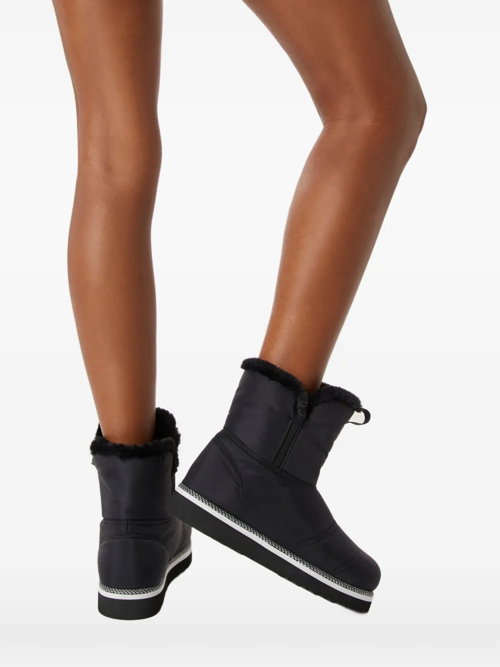 Odissì Rose gevoerde elastische laarzen Zwart