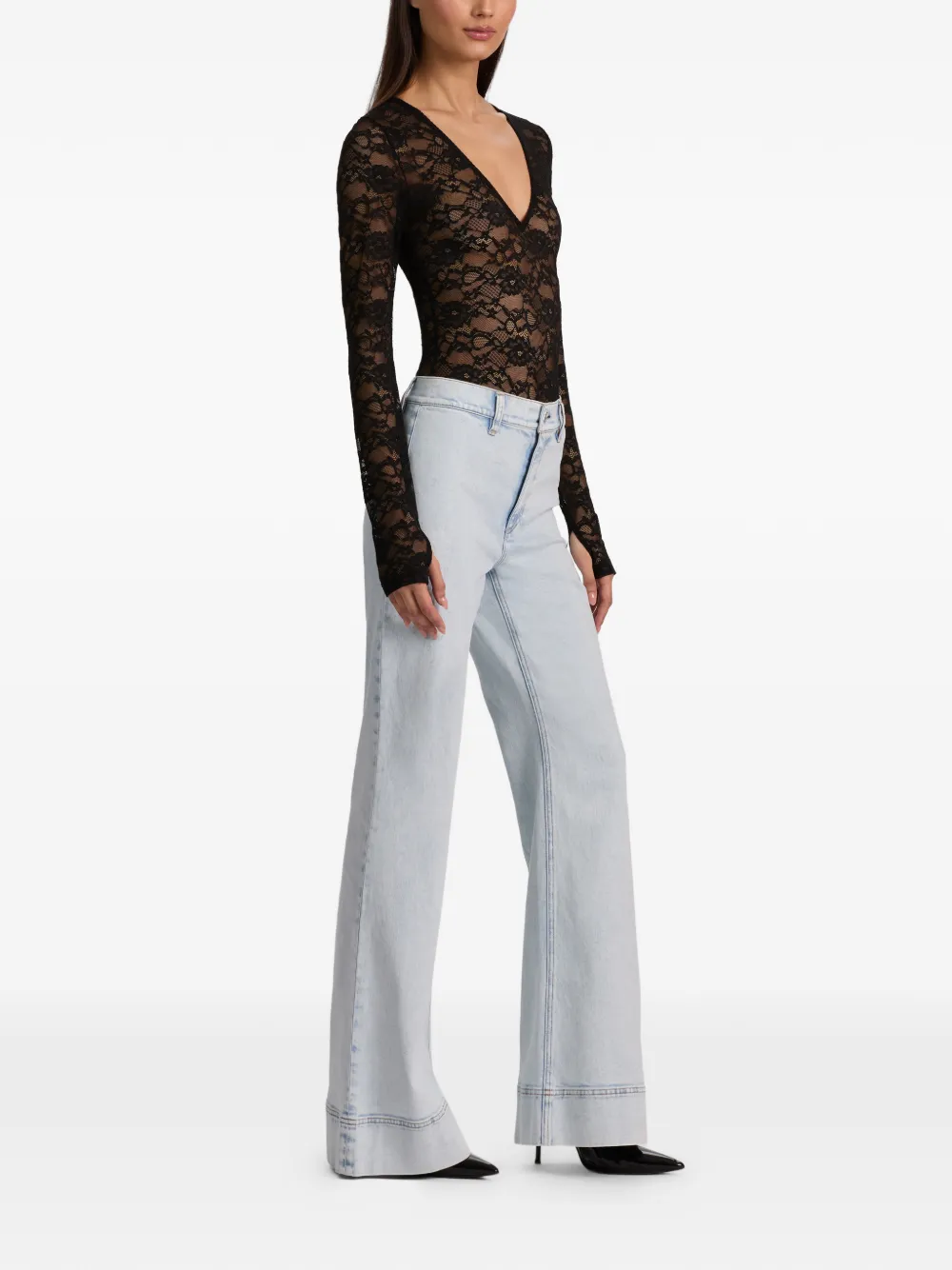  Alice + Olivia Teagan V-neck Lace Bodysuit - Black 