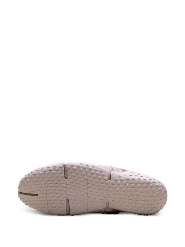 Nike SKIMS Rift Satin Strap Sneakers | Pink | FARFETCH