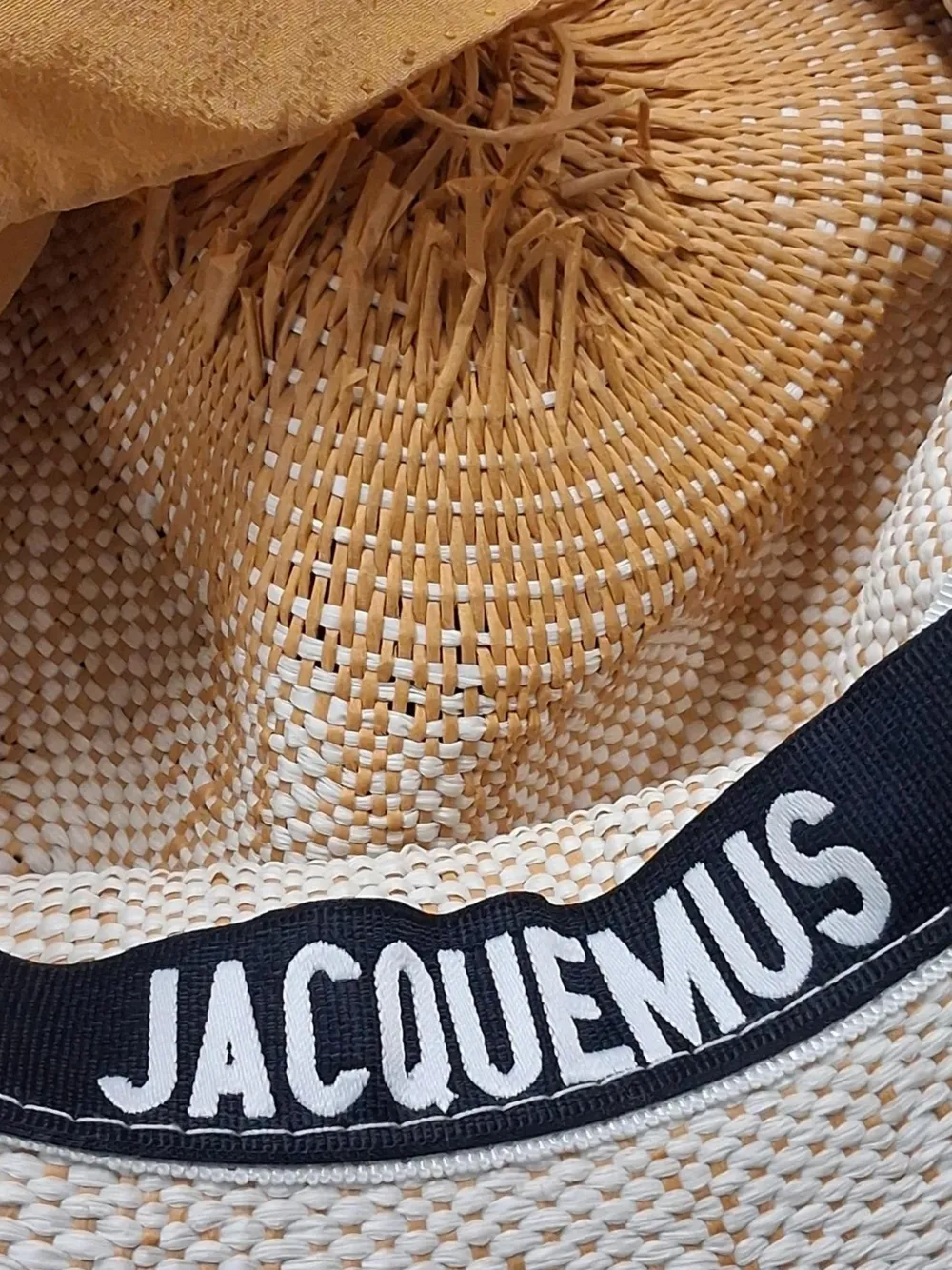  Jacquemus Pre-owned Raffia Hat - Neutrals 
