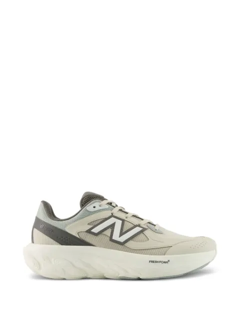 New Balance logo-detail sneakers