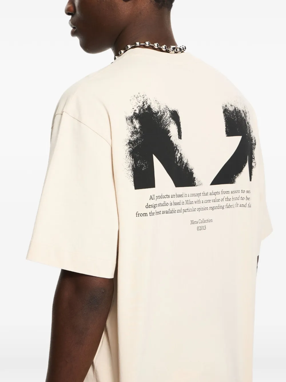 Off-White Half Arrow Skate Tシャツ | ニュートラル | FARFETCH JP