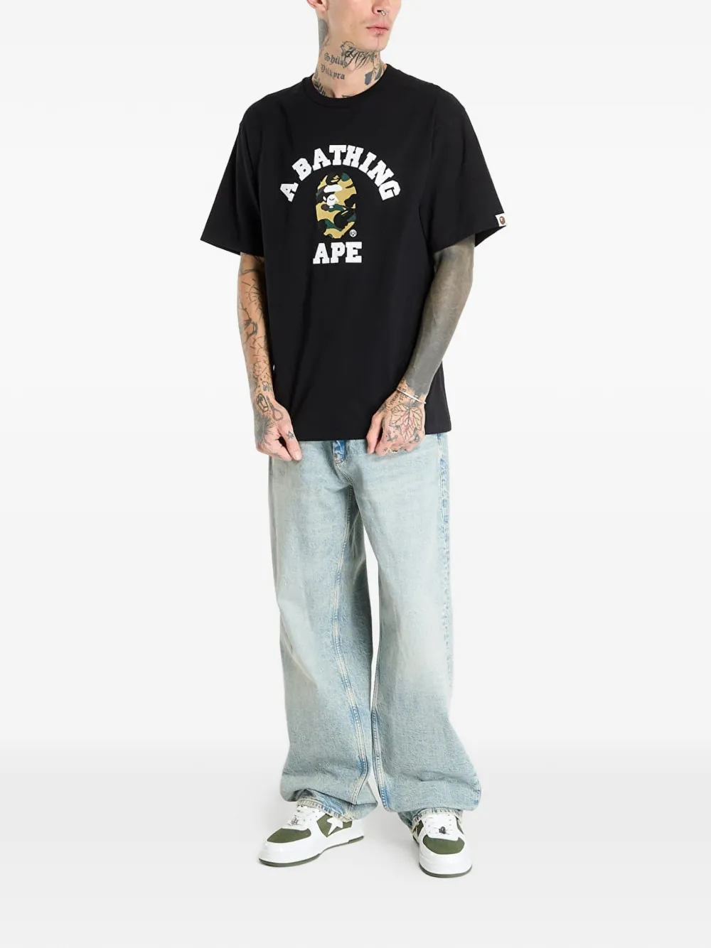A BATHING APE 1St Camo College T-shirt met print Zwart