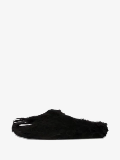 Bravest Studios claw mules