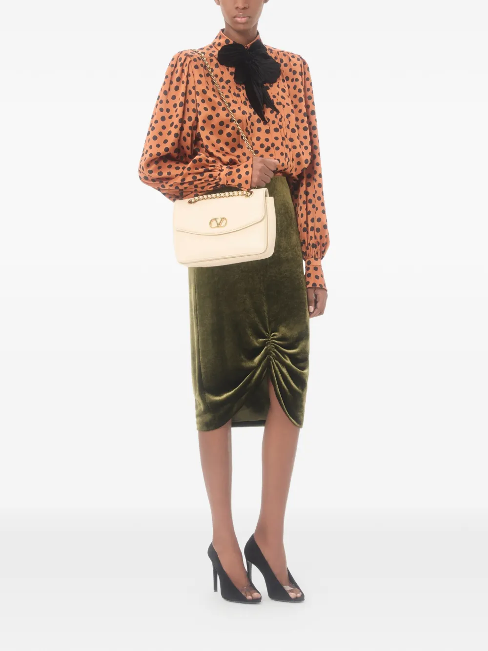 Valentino Garavani Djuna medium tas met kettinghengsel van nappaleer Beige