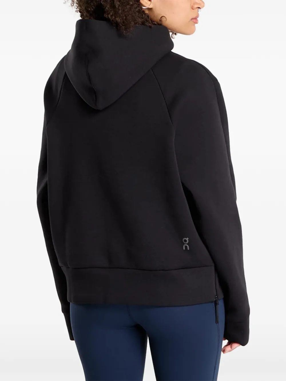 On Focus Tech hoodie Zwart