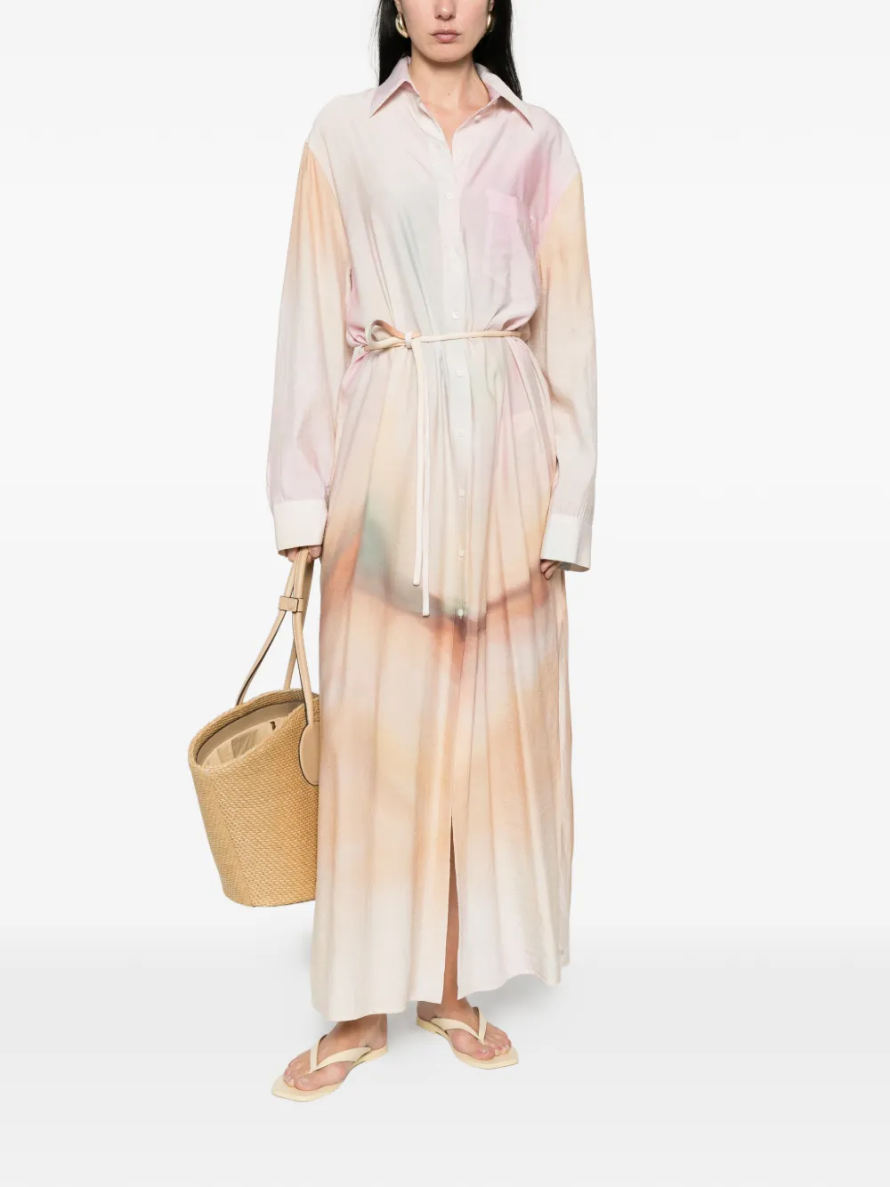 Nanushka Jurk met knopen Beige