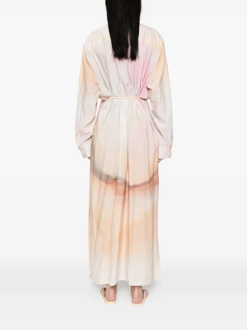Nanushka Jurk met knopen Beige