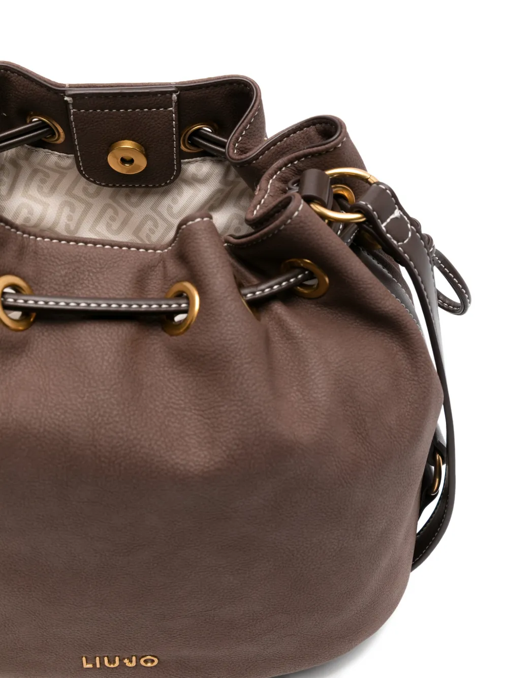 Ginesa Bucket Bag