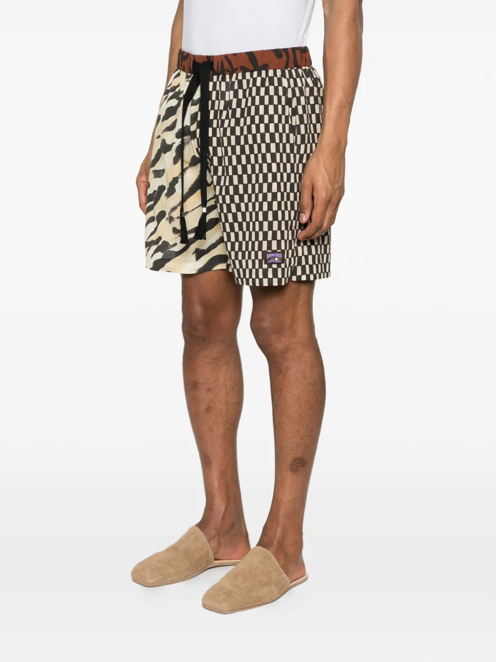  Nanushka Geometric-pattern Shorts - Neutrals 