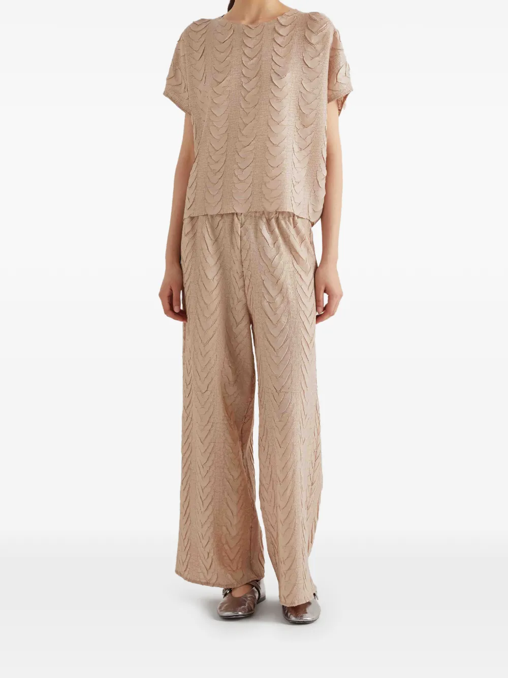  Meimeij Round Neck Pleated Blouse - Neutrals 