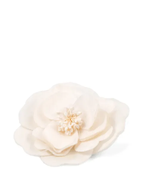 CHANEL Pre-Owned 2000s floral-design brooch