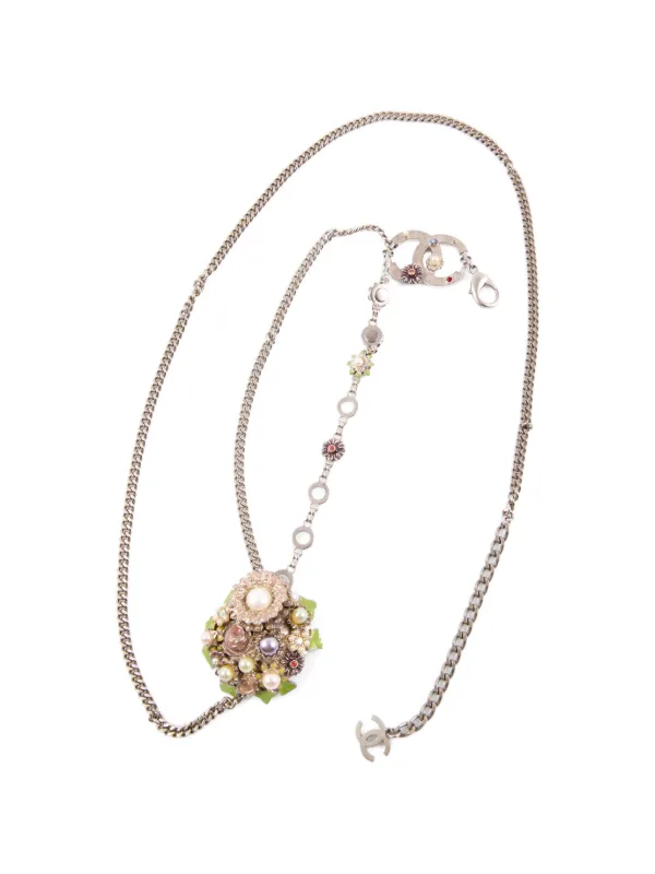 Chanel Pre-owned 2005 Floral-detail Chain Belt in Silver