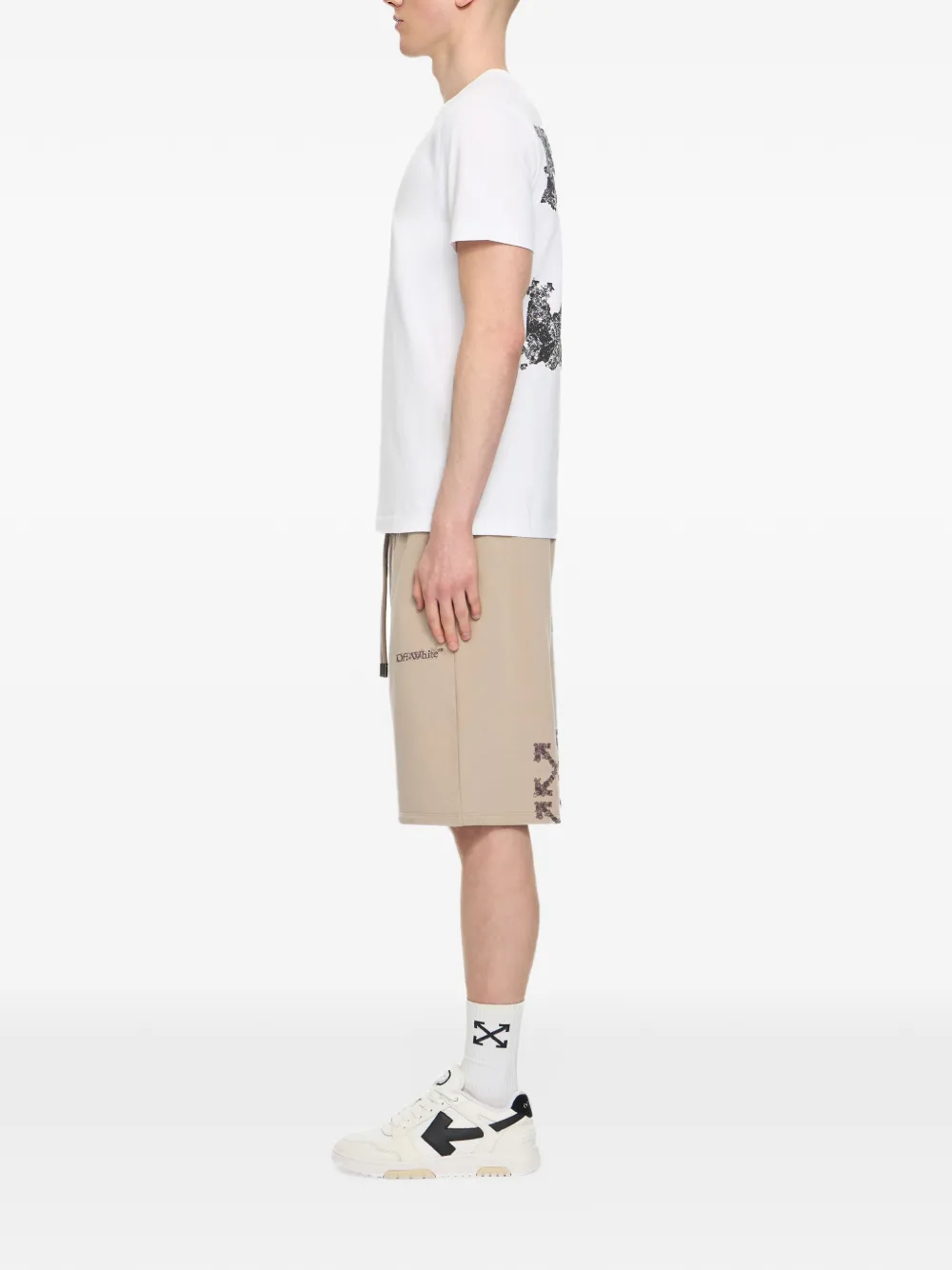 Off-White Shorts met trekkoord Beige