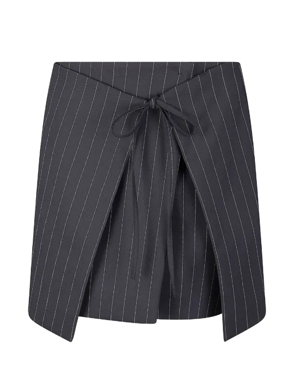 Sportmax Fatti Mini Pinstripe-pattern Tie-detail Skirt in Grey