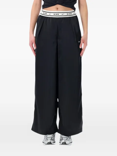 Nike logo-waistband trousers