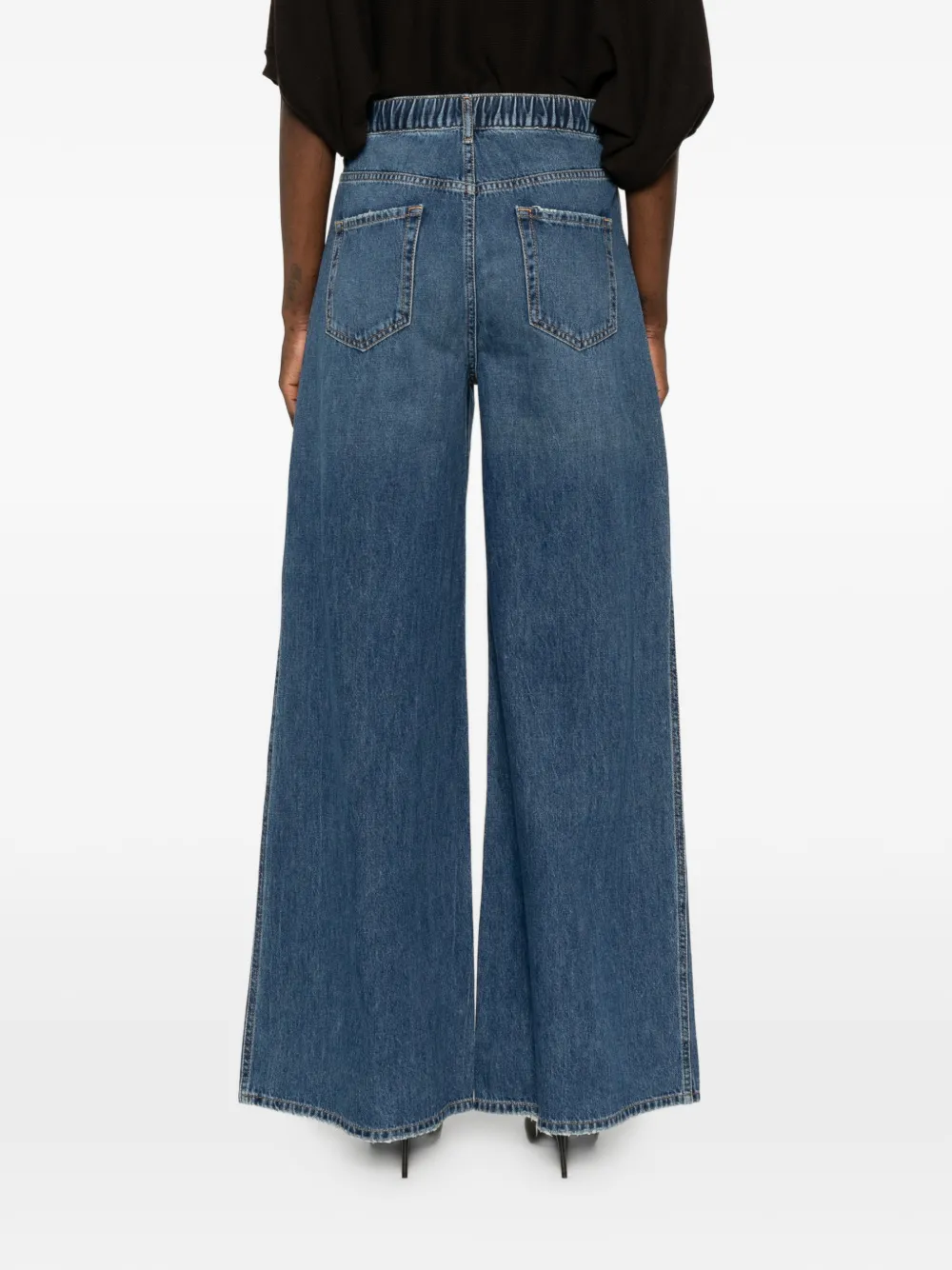Oliver Jeans