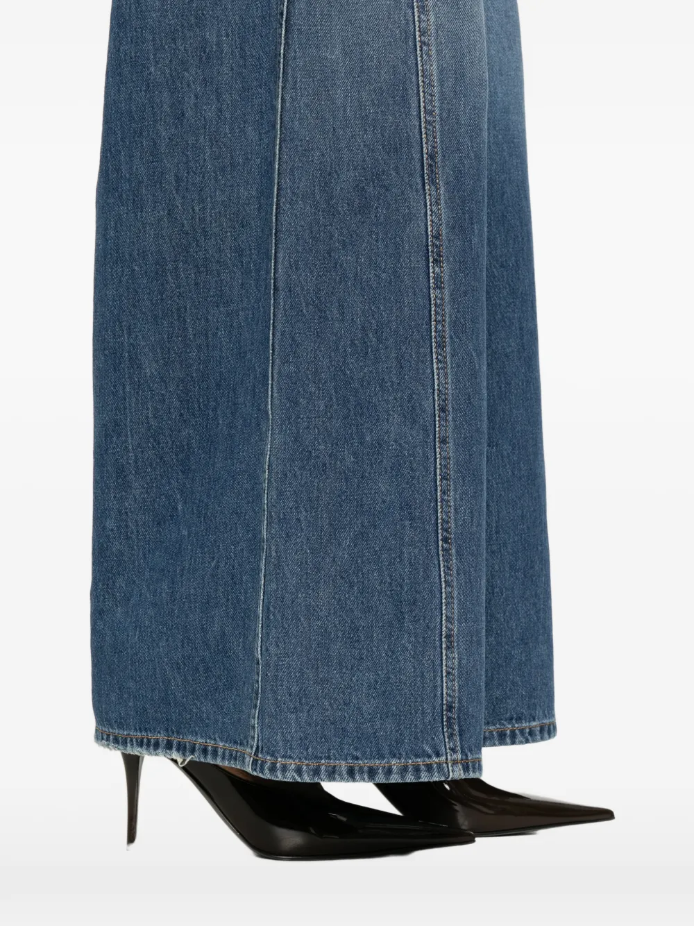 Oliver Jeans