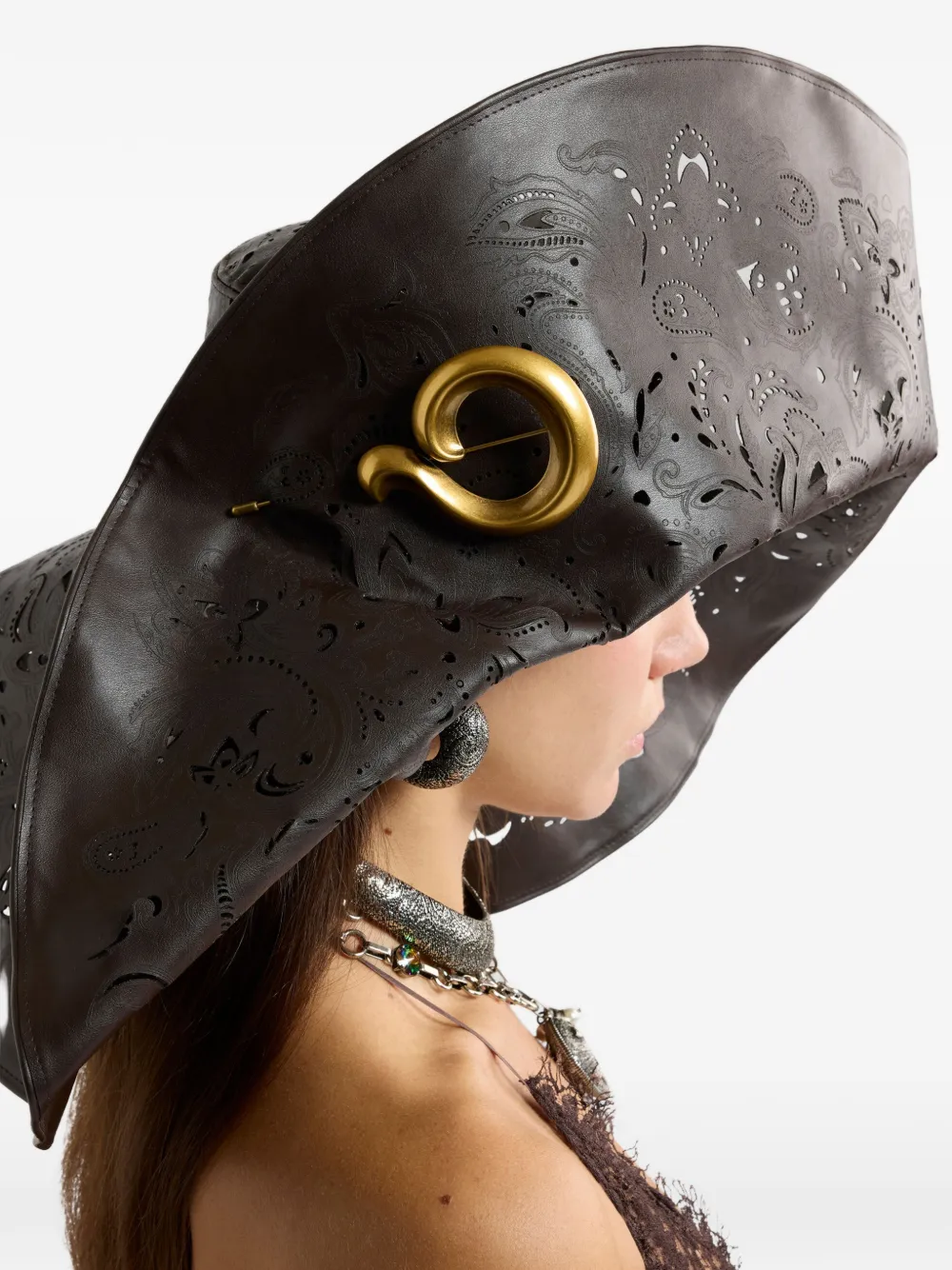  Etro Open-work Paisley Brooch Hat - Brown 