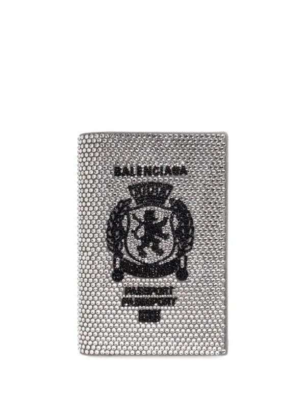 Balenciaga パスポートケース | シルバートーン | FARFETCH JP