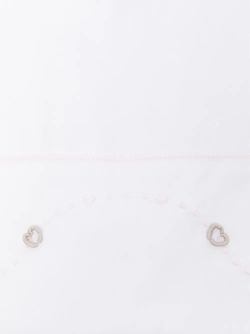 Heart-Motif Bedding Set