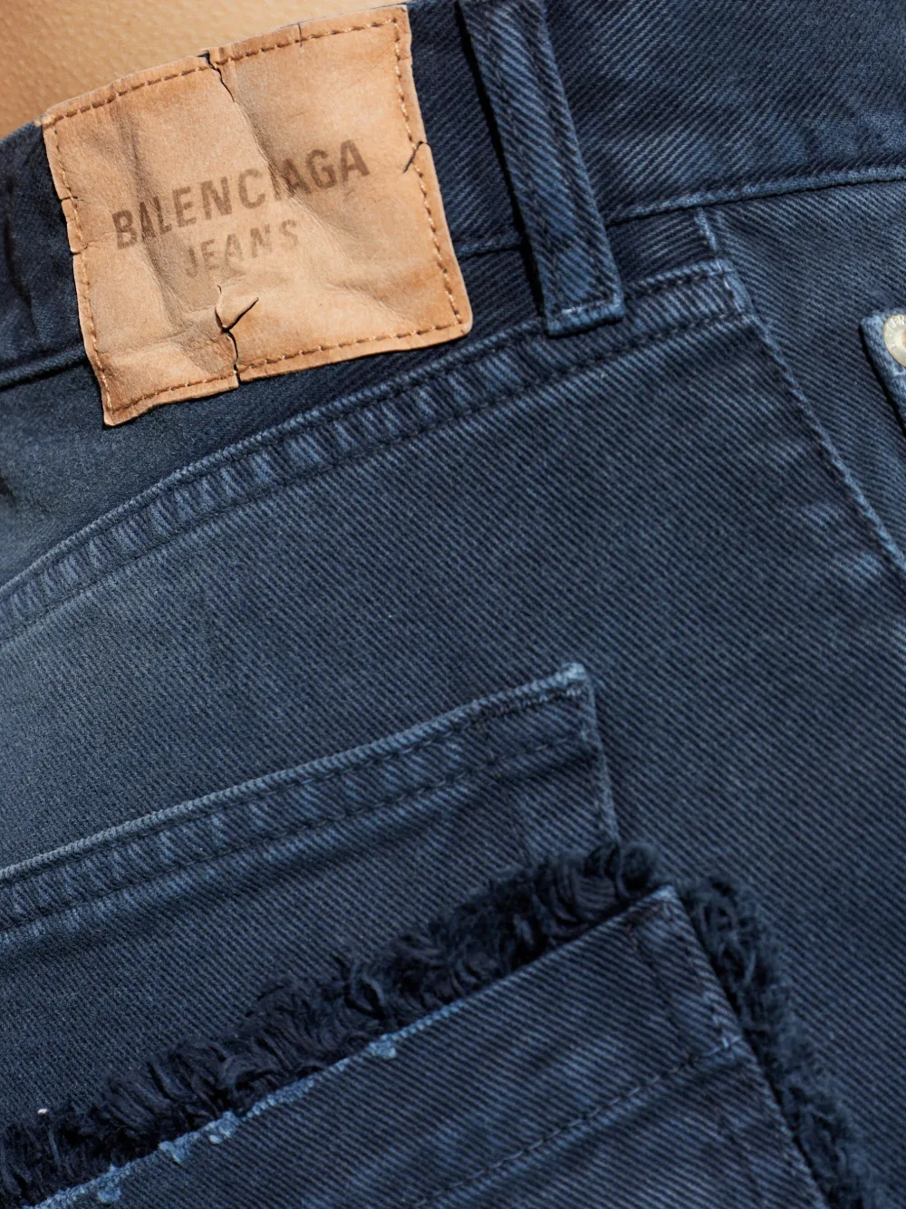 Balenciaga Gerafelde jeans Blauw