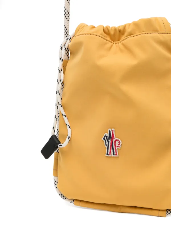 Moncler Grenoble Makaio メッセンジャーバッグ | イエロー | FARFETCH JP