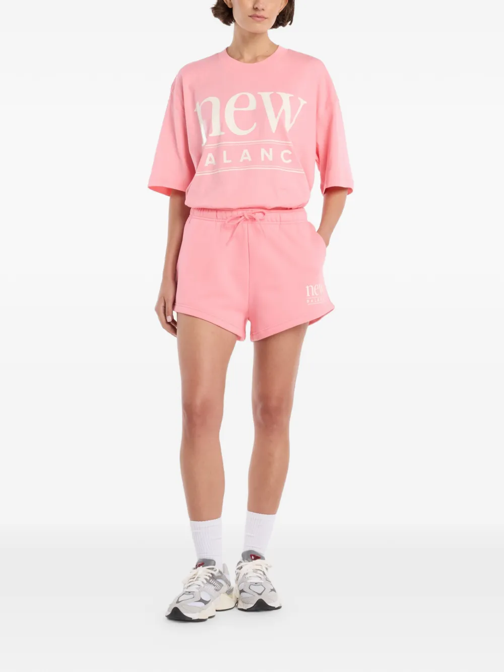 New Balance Reimagined Fleece shorts Roze