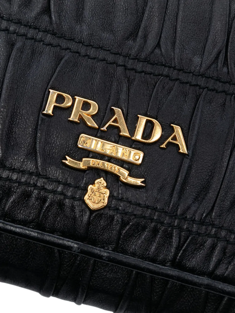 2013-2025 Nappa Gaufre Wallet On Chain Crossbody Bag